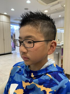 アッシュ 仙川店(Ash) オシャレスポーツ刈り ソフトモヒカン キッズカット