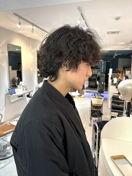 タムタム 平井店 波巻きスパイラル　シャドウパーマ