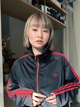 エルム 原宿 表参道(yelm) ホワイトブロンド×インナーカラー/髪質改善/レイヤー/ブリーチ/