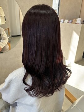 ヌーク(nook.) 赤髪