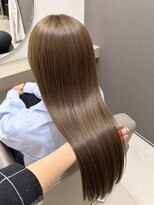 ルトワフクロマチ(Lutowa Fukuromachi)&nbsp;ダークパープル/ナチュラルショート/夏のヘアアレンジ/袋町