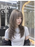 透明感ブリーチカラー×ハッシュカット