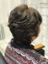 フォルテ 草薙店&nbsp;トップふんわり上品ミセススタイル