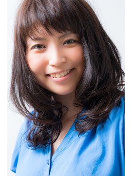 クラウンズヘア ふんわりセミディ