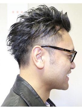 ダルシット(dulcet★★★) 【★★★】大人のツーブロック&刈り上げワイルドショート