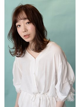 シック(CHIC) 【さいたま市 大宮】くびれミディアム