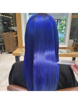 ネオリーブルカ 御茶ノ水店(Neolive Luca) Aujuaトリートメント+ケアプロ