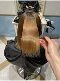 ★酸性ストレートで艶々綺麗な美髪★