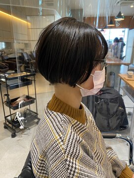 ヘアーエスクールエミュ(hair S. COEUR emu) ショートボブ