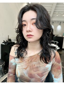 ココ 原宿(KOKO) 【KOKO_TOKYO】#20代30代40代#ウルフパーマ #フェミニンロング