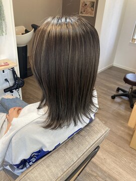 ベル ヘアアンドヘッドスパ(Belle Hair&Head spa) シークレットハイライト