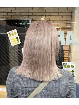 ラフ(LAFF) ＃イメチェン＃ハッシュカット＃レッドブラウン#似合わせカット