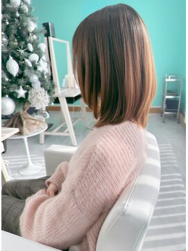 ユーフォリア(Euphoria.) ふんわりな雰囲気が可愛いボブ