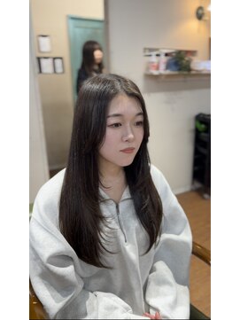 ヘア ライフ ワイレア(HAIR LIFE Wailea) MITSUI【ロングレイヤー×オリーブグレージュ】