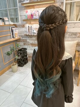 ネオリーブ チロル 横浜西口店(Neolive CiroL.) キッズカット　毛先だけちょこっとカラー