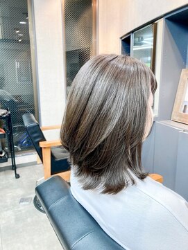 オト(oto) 肌まできれいに見せる魔法◎イルミナカラー×オリーブブラウン