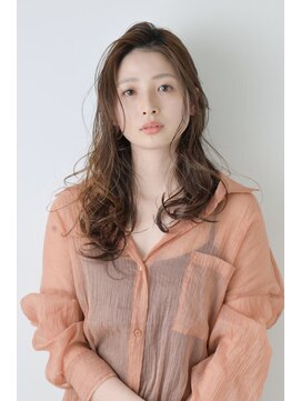 ソファ sofa レイヤーセミロングパーマ