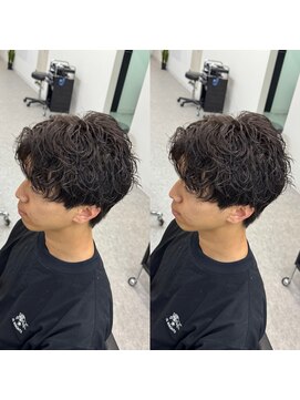 ブライト(BRIGHT) シャドウパーマセンターパート