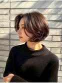 内巻きショートボブ×艶カラー
