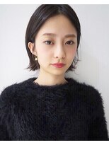 エノウ(enow)&nbsp;大人可愛い耳掛けボブ　enow赤坂