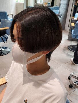 アクシー ヘアーアンドメイク(AXY HAIR&MAKE) センターパート/マッシュウルフ/韓国マッシュ