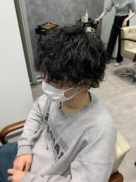 フォンド 津田沼(fond.) 波巻きスパイラルパーマウルフ