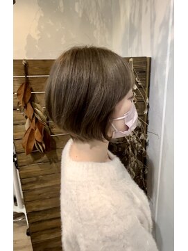 ファム(fam.) アッシュボブ