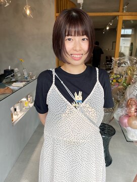 フルール(Fleur) 顔周りショートレイヤー