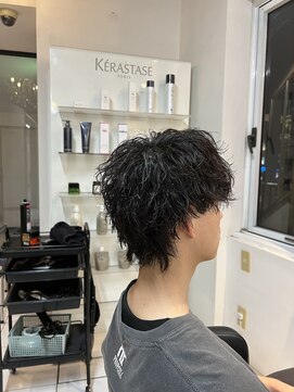 アイズ 海老名(AIZU) スパイラルパーマ　波巻きパーマ　ツイストスパイラルパーマ