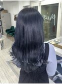 ネイビーカラー