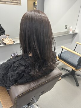 ヴォレ(voler) レイヤー/アッシュグレージュ