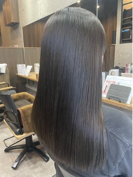 リラスヘアー(RILAS HAIR)の写真/【庄内駅5分】髪質に合わせて厳選した薬剤で、乾かすだけでサラ艶髪に◎
