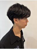 センターパートカット