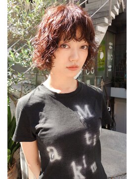 レコ 渋谷(LECO) 赤茶カラースパイラルボブパーマ