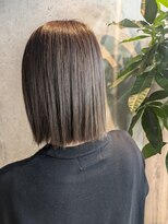 コティ(Kotii)&nbsp;【Kotii大人気カラー】深みとツヤ感のミントアッシュ♪