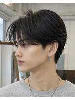 ポーチバイハニー オモテサンドウ(PORCH by HONEY omotesando)&nbsp;ニュアンスセンターパート刈り上げセンターパートフェザーパーマ