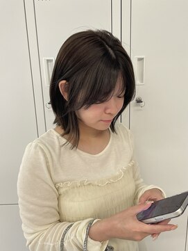 ヌーヴェル(nouvelle) 透明感ベージュ×顔まわりカット