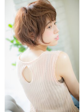 カノン(canon) 【canon】横顔美人♪めりはりショートボブ