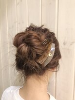 ネオリーブエム(Neolive em;)&nbsp;巻かなくてもokクリップでカンタンアレンジ☆