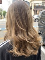 ビュートアール(beaut R a';r)&nbsp;シャドールーツ×ミルクティー