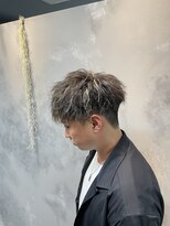 ワールドシップコウベ(WORLD SHIP KOBE)&nbsp;メッシュカラー　ブリーチ2回