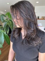 レアーリ(le ali)&nbsp;顔周りレイヤーかきあげヘア