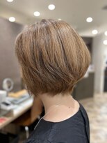 ヴィサージュ ディオ 柏モディ店(VISAGE dio) 白髪ぼかしショートボブ