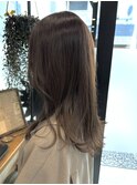 やわらかミディアムワンカールパーマカーキグレージュ前髪錦糸町