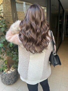 ヘアーサロン アモル(HAIR SALON Amor) ハイライトレイヤーカットダブルカラーイルミナカラー縮毛矯正
