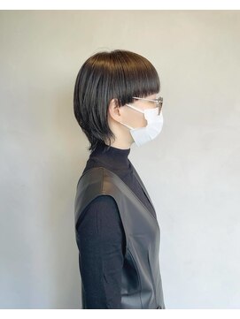 ラトリエコンタン(L´atelier Content) 黒髪ワイドバングウルフ