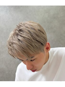 メンズ美容室 タカミ ミルクティーグレージュ