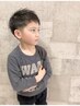 キッズカット（幼児～小学生以下）シャンプーあり。￥2000(指名+500)