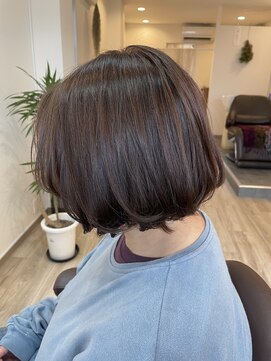 アマ サロン(AMA SALON) 丸みまとまる大人ボブ
