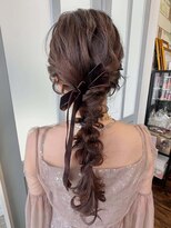 ユウホウ(YUHOU) 編みおろし ベロアリボン お呼ばれヘア 結婚式